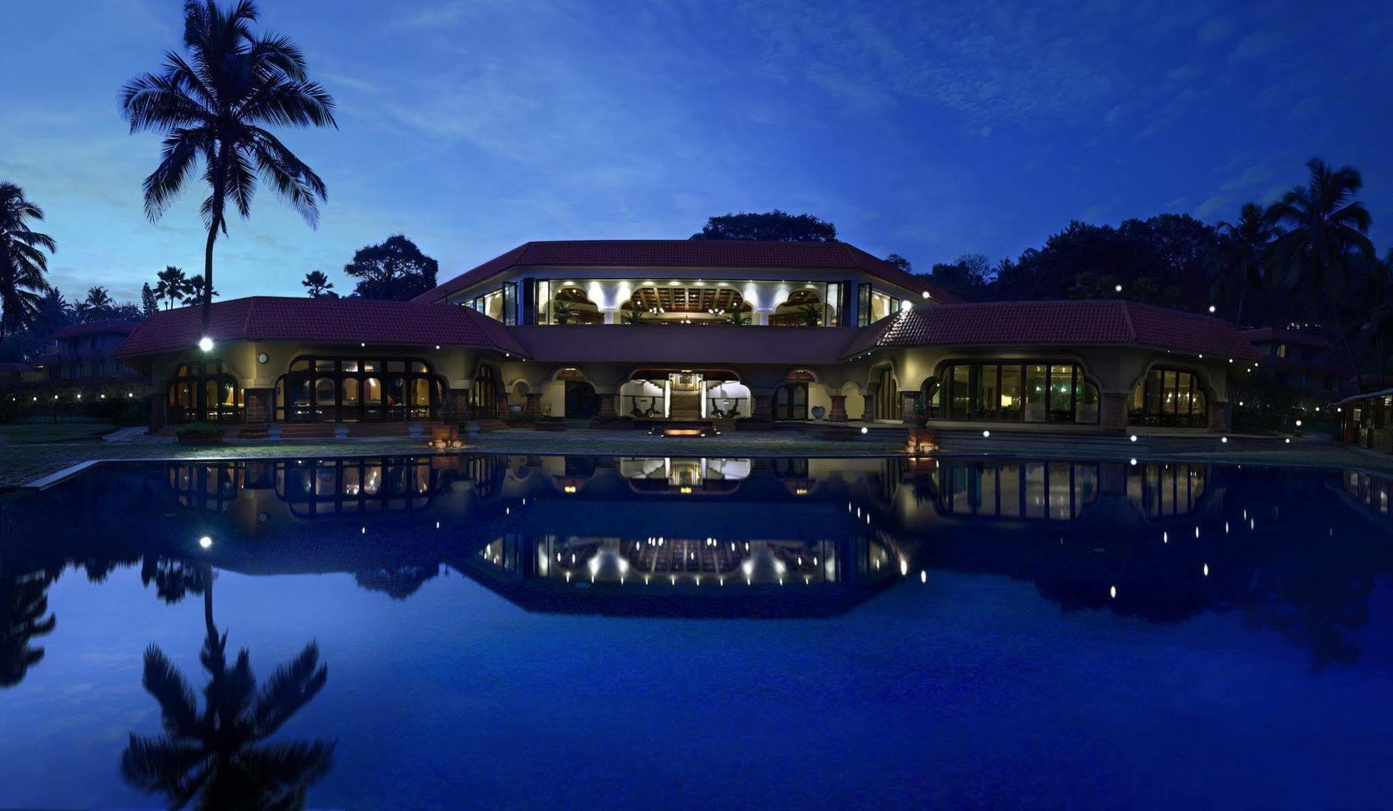 果阿泰姬堡阿瓜达度假酒店 Sinquerim 外观 照片 The Oberoi, Kuala Lumpur